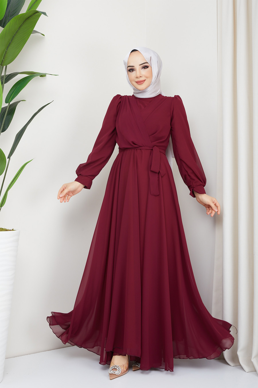 CLARET RED EVENING DRESS  