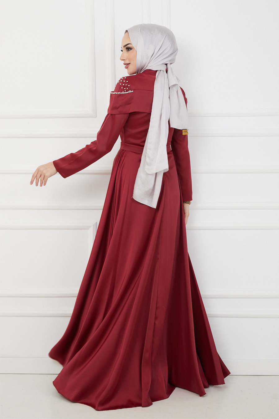 CLARET RED EVENING DRESS  