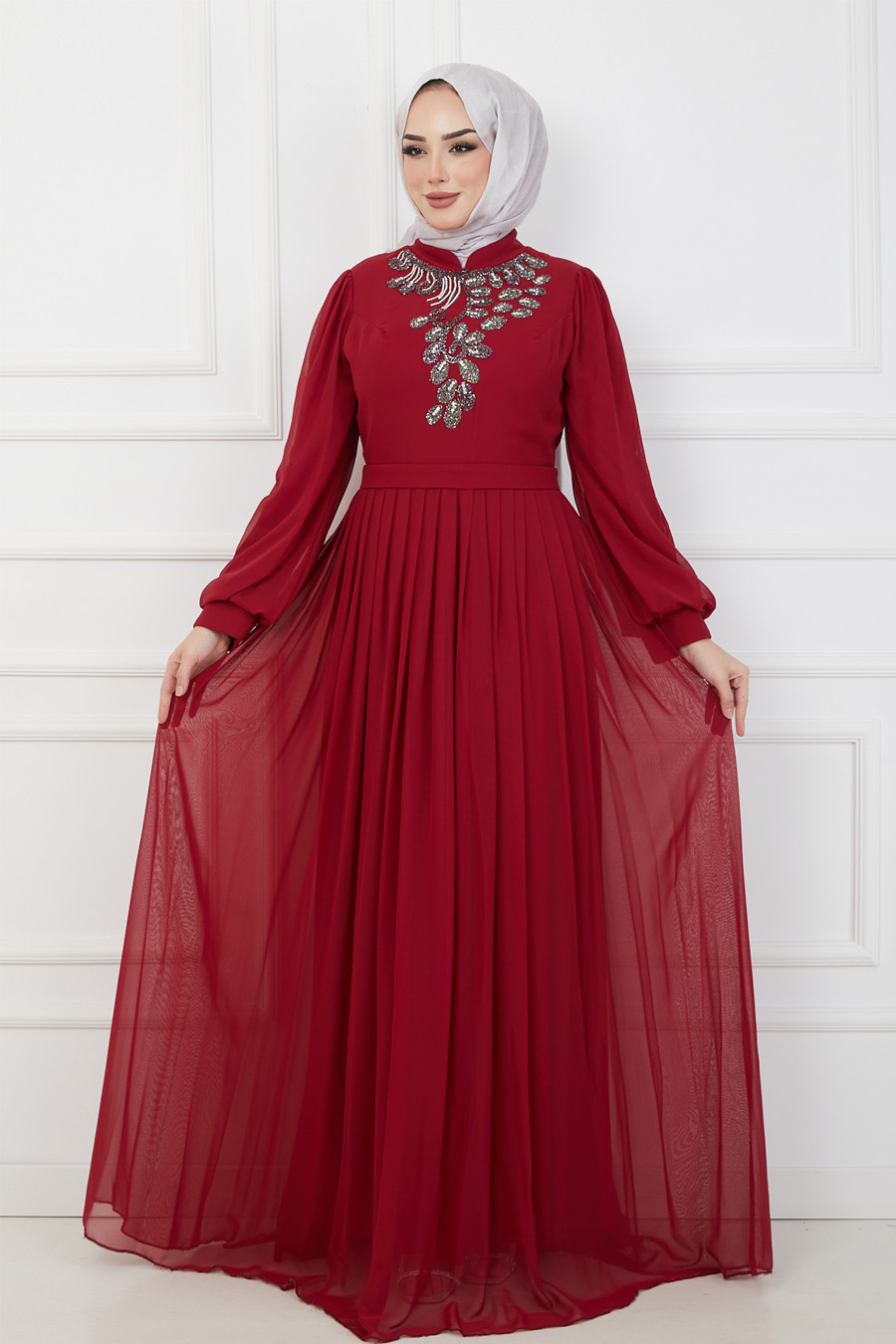 CLARET RED EVENING DRESS  