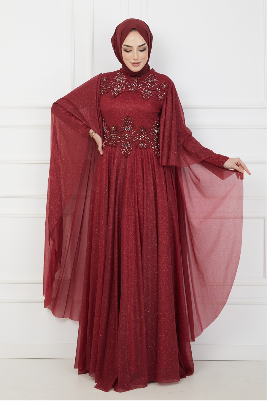 CLARET RED EVENING DRESS  