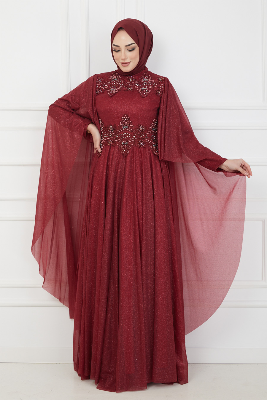CLARET RED EVENING DRESS  