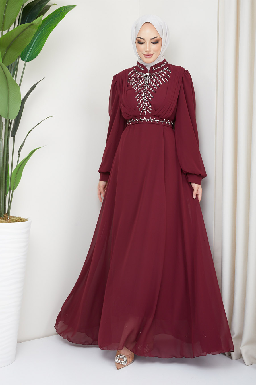 CLARED RED EVENING DRESS   CLARED RED EVENING DRESS