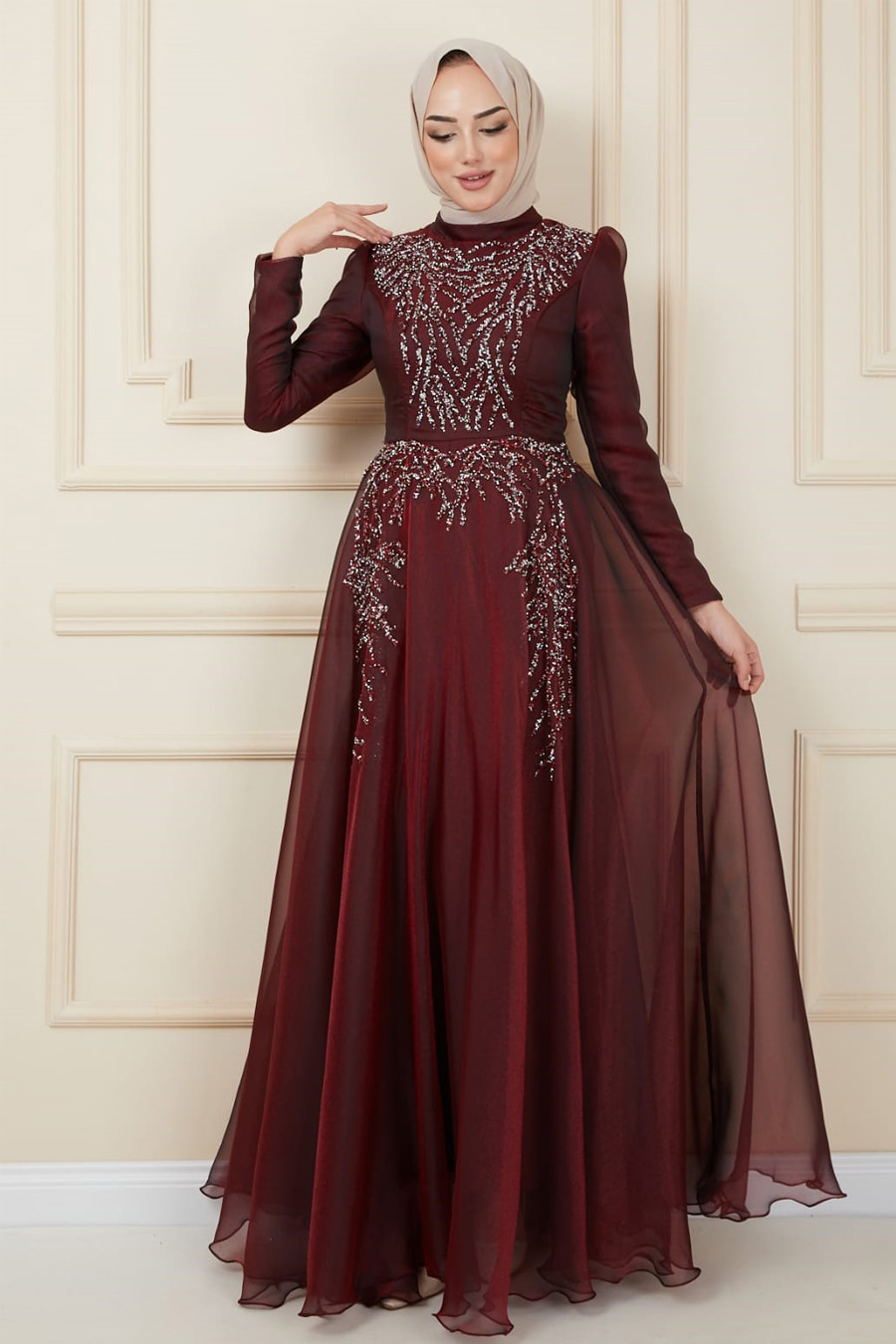 CLARET RED EVENING DRESS  
