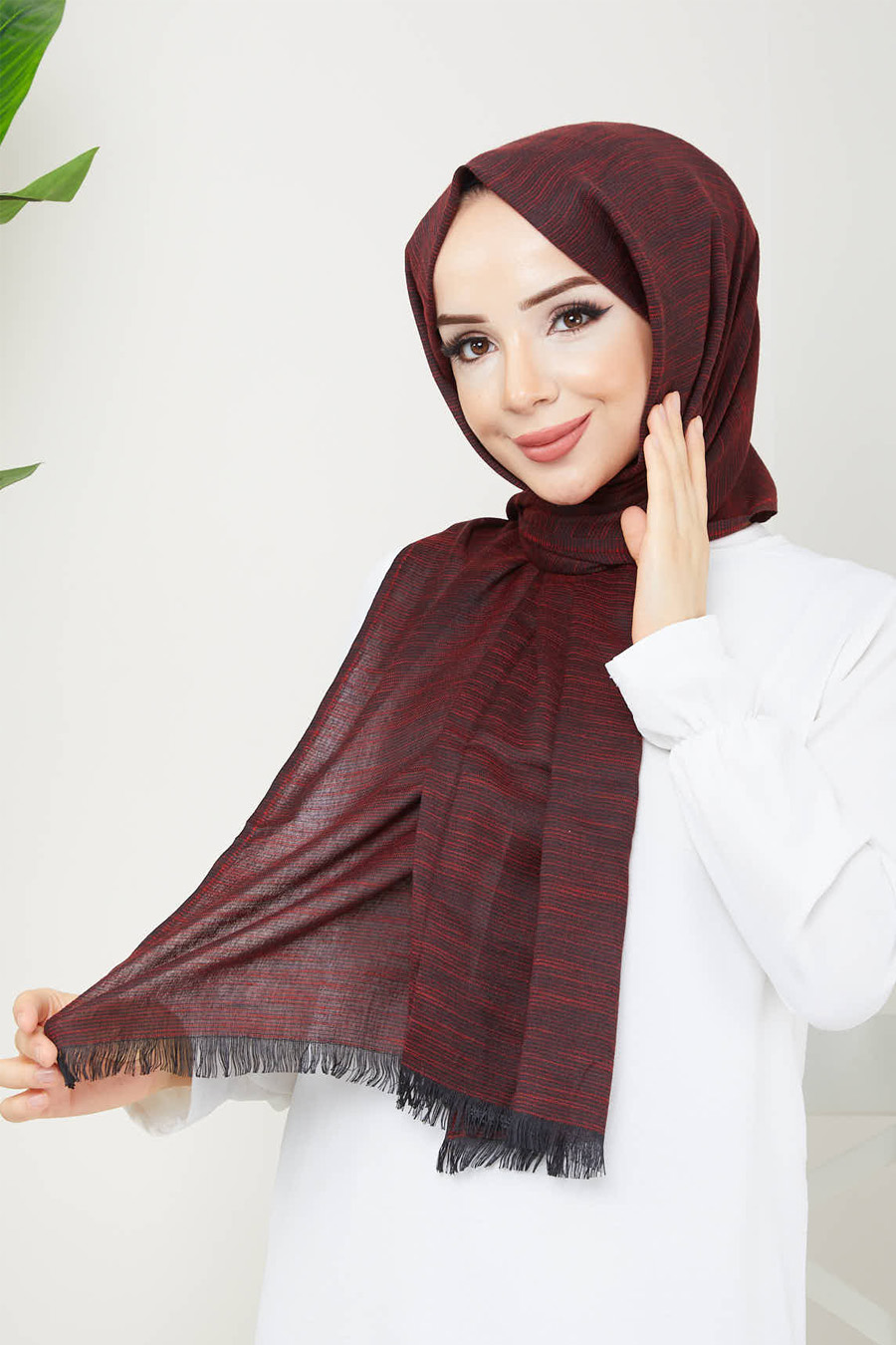 CLARED RED- SHAWL