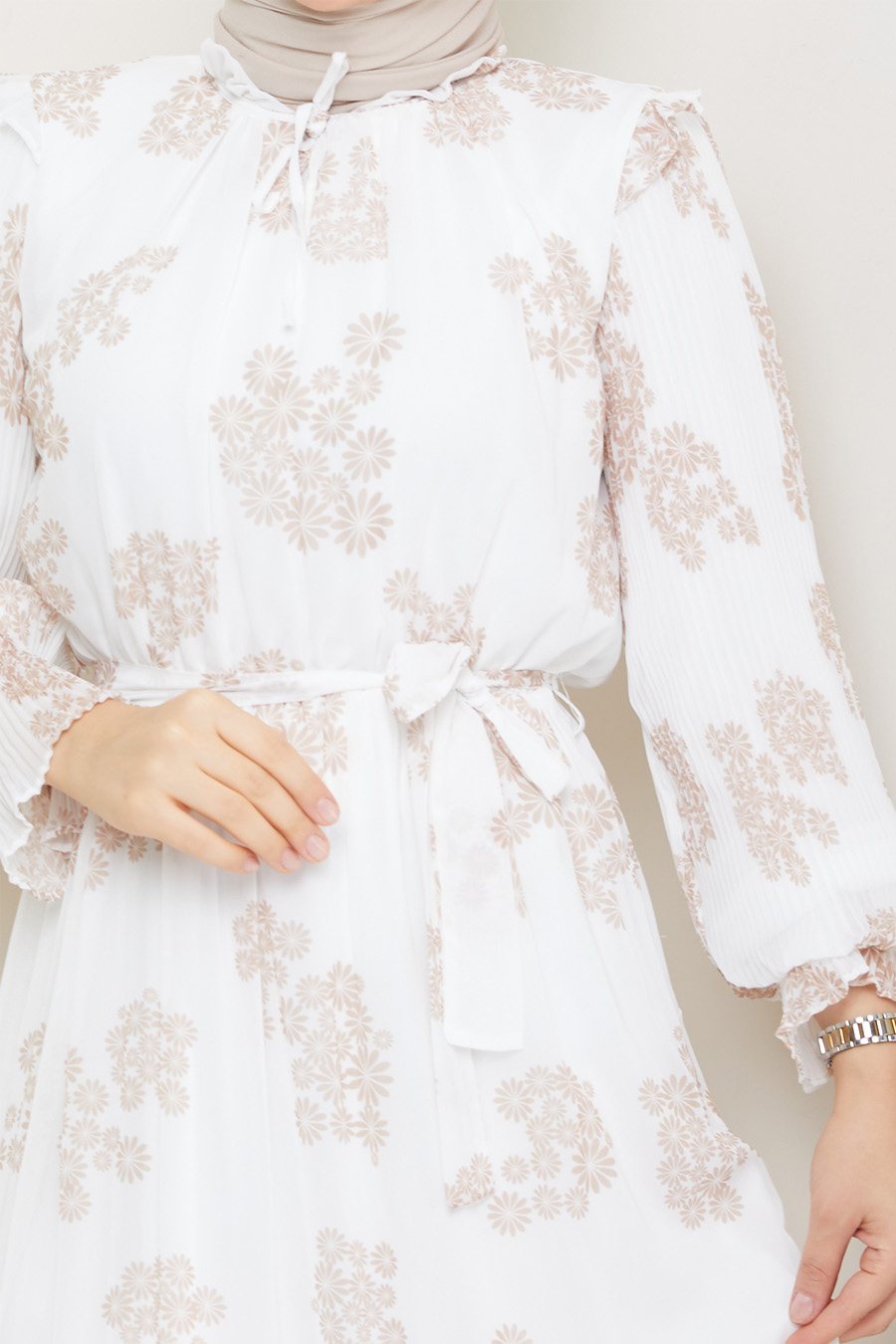 DAISY PATTERNED DRESS - BEIGE DAISY PATTERNED DRESS - BEIGE