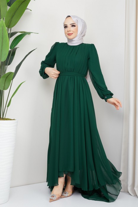 GREEN EVENING DRESS  