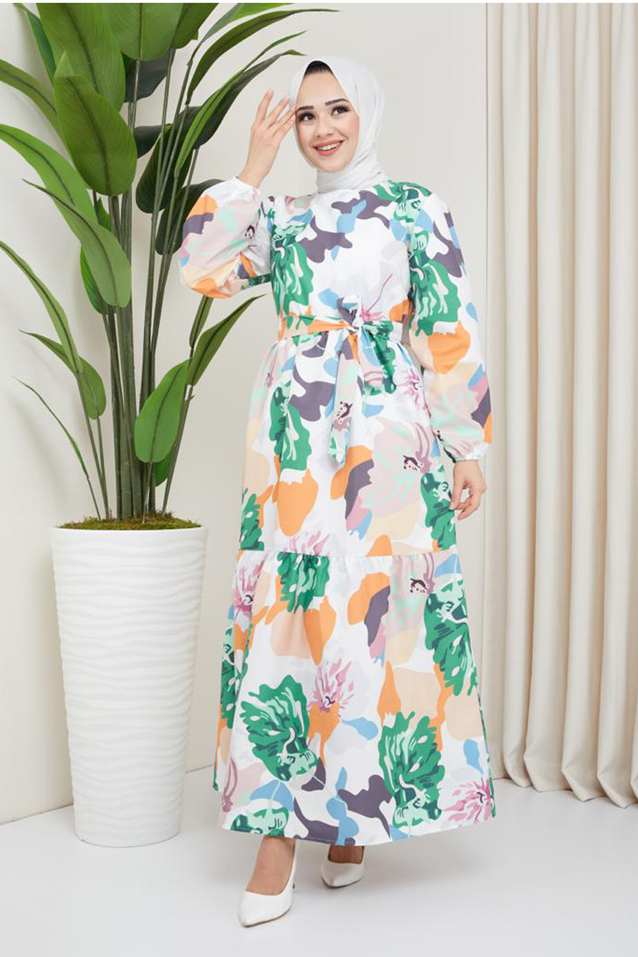 FLOWER PATTERNED GREEN DRESS