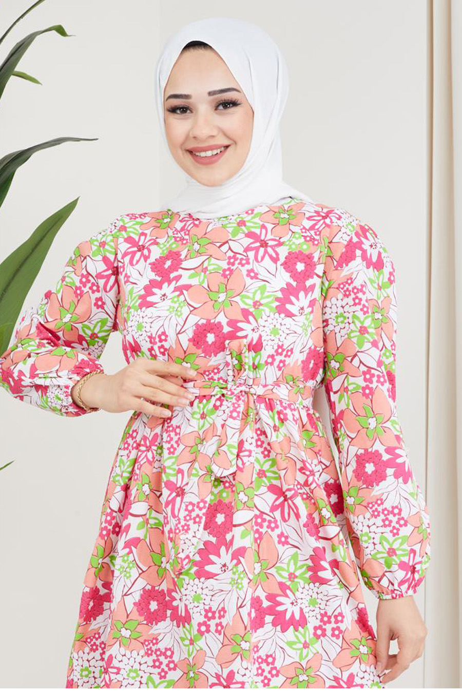 FLOWER PATTERNED PINK DRESS