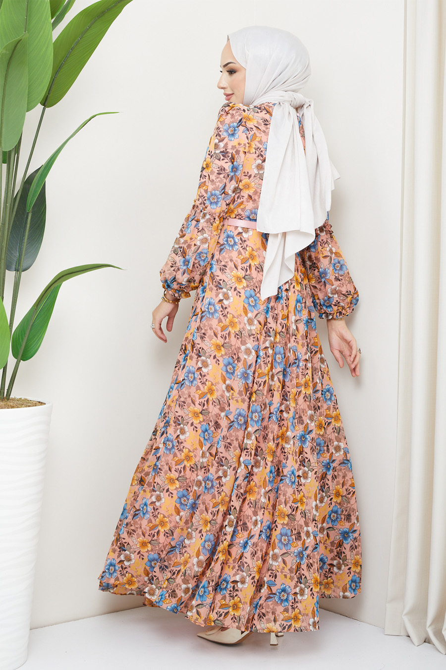 FLOWER  PATTERNED SALMON  COLOR  DRESS  