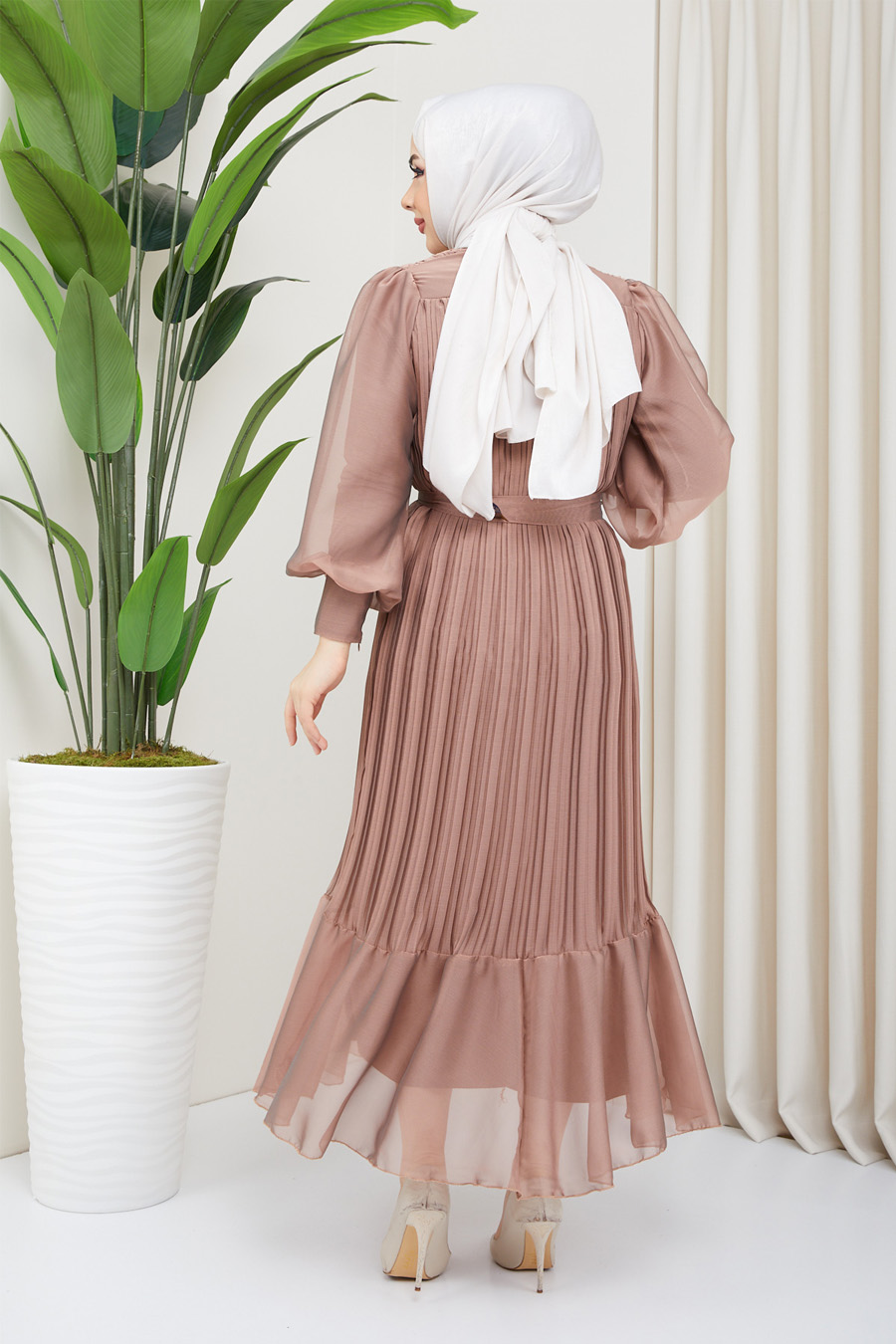 GOLD DRESS GOLD DRESS