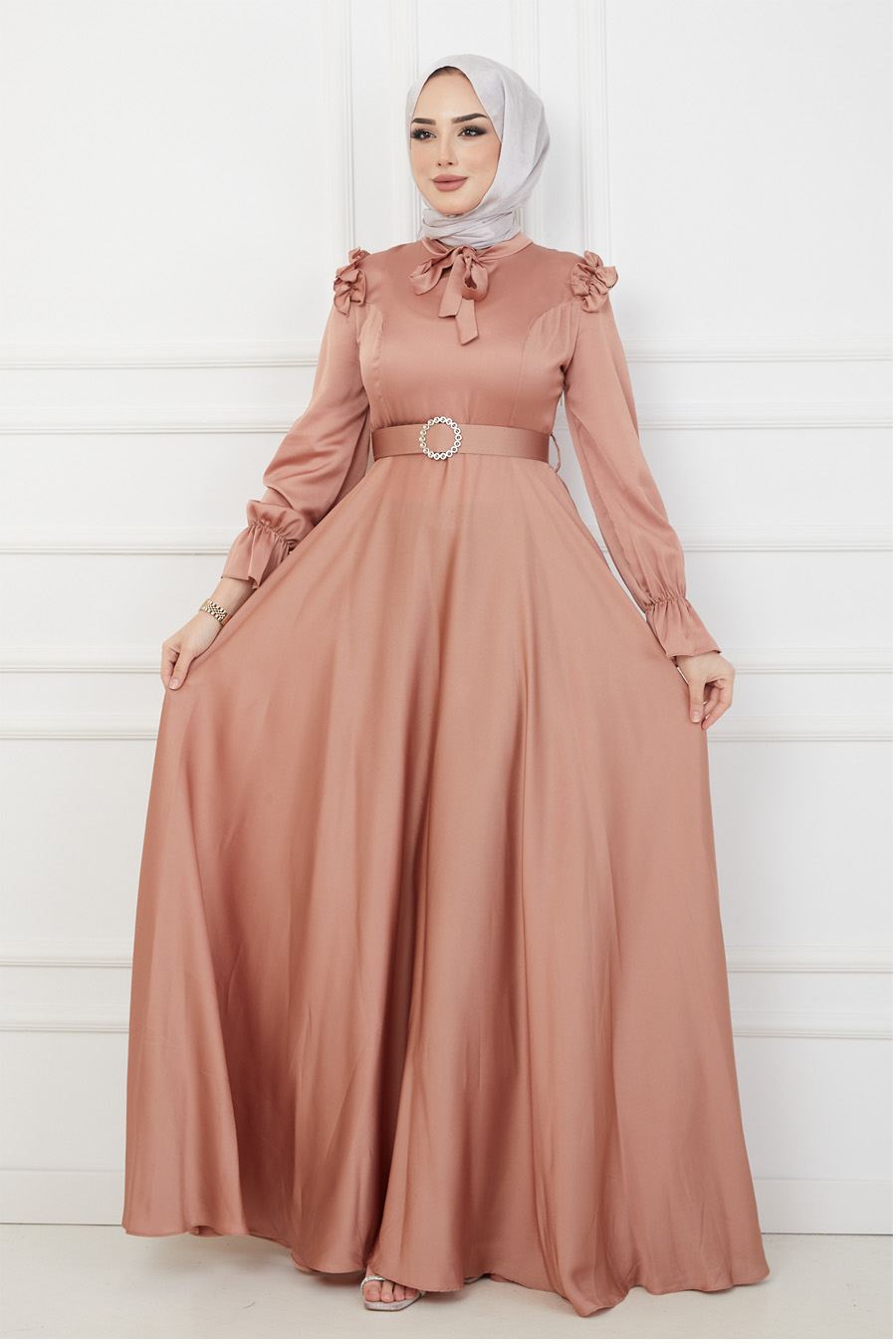 GOLD EVENING DRESS  