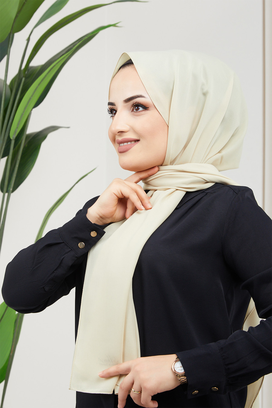 GOLD  -  SHAWL