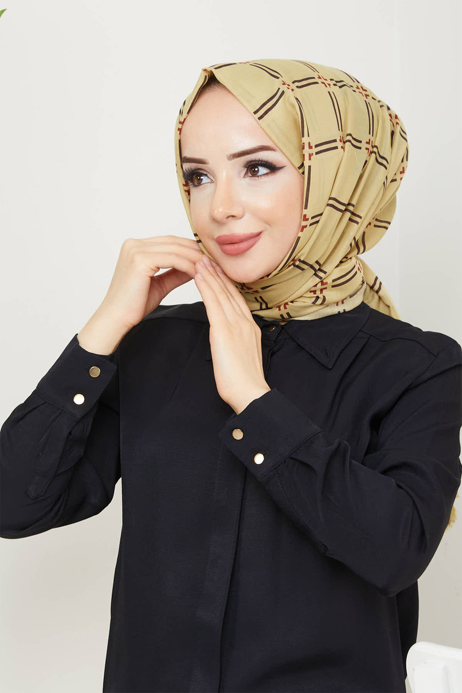 GOLD - SHAWL