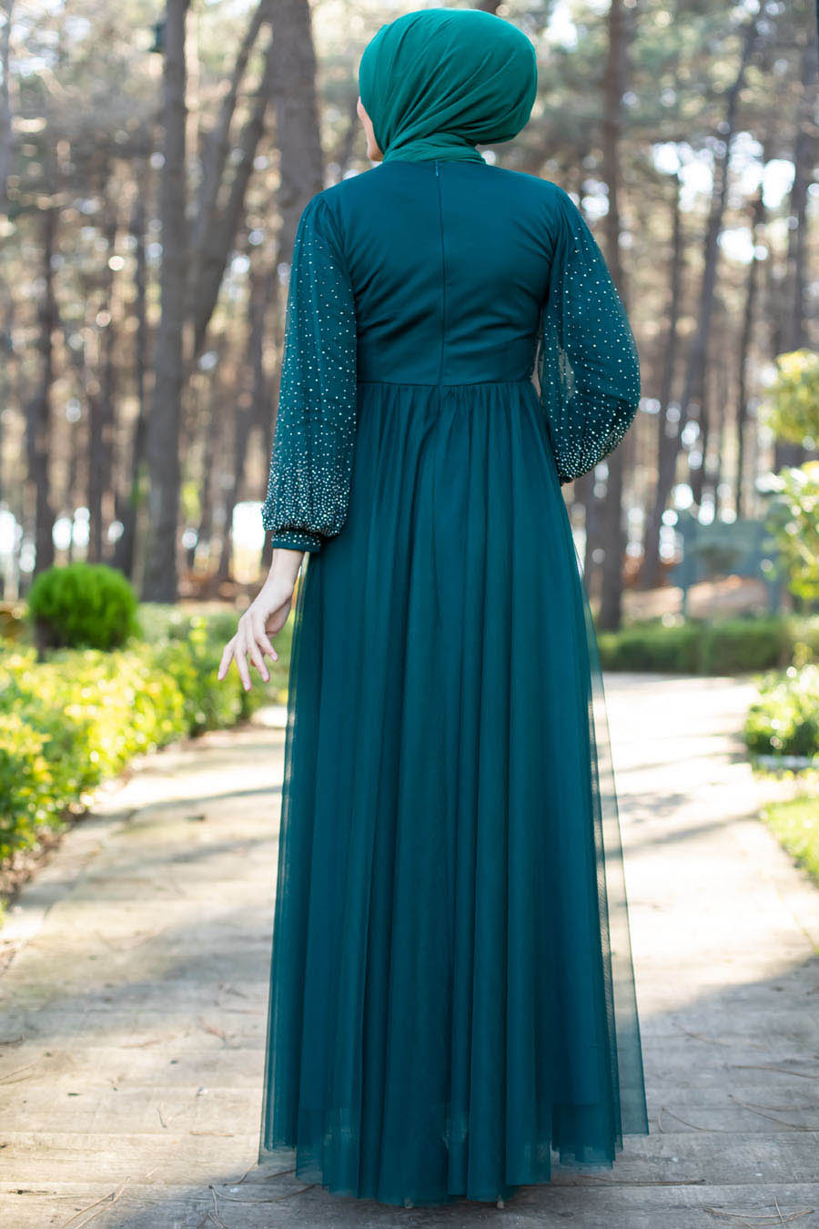 GREEN EVENING DRESS  