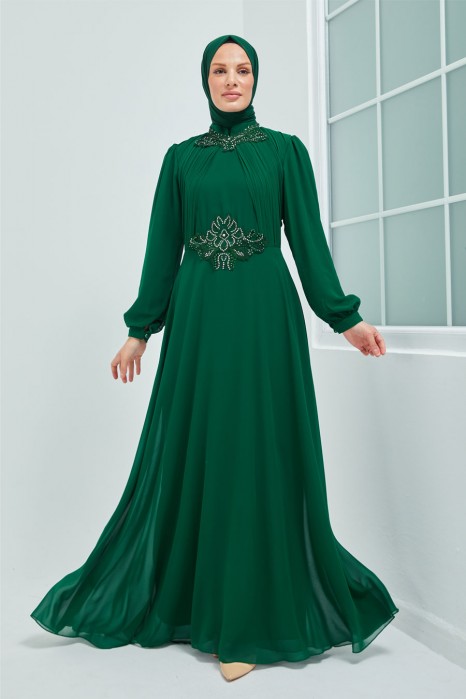 GREEN EVENING DRESS  