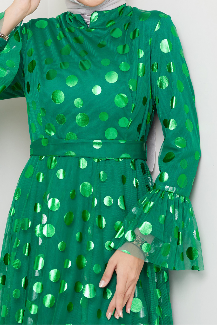 GREEN EVENING DRESS   GREEN EVENING DRESS