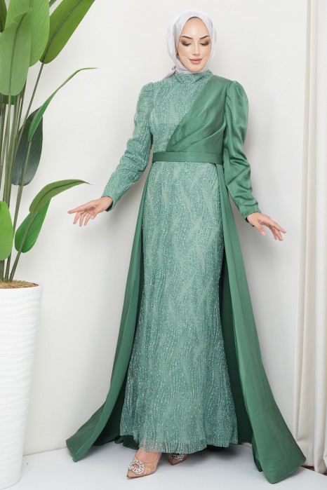 GREEN EVENING DRESS  