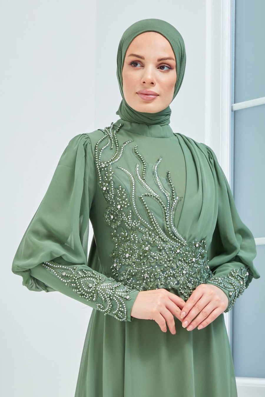 GREEN - EVENING DRESS  