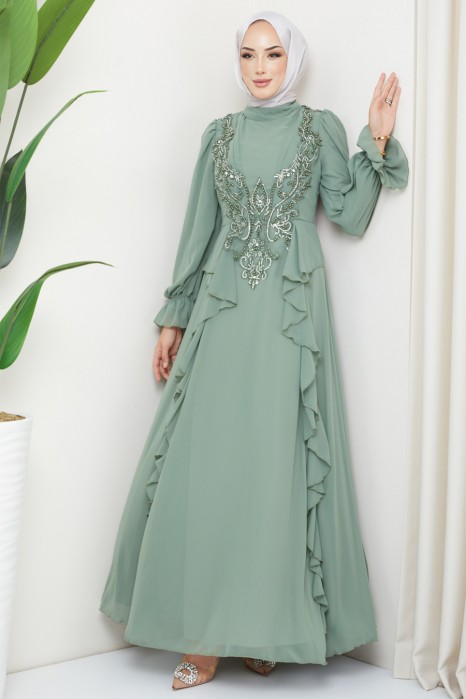 GREEN EVENING DRESS  