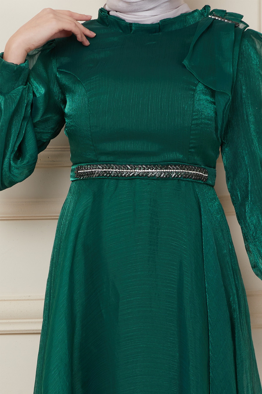GREEN EVENING DRESS  