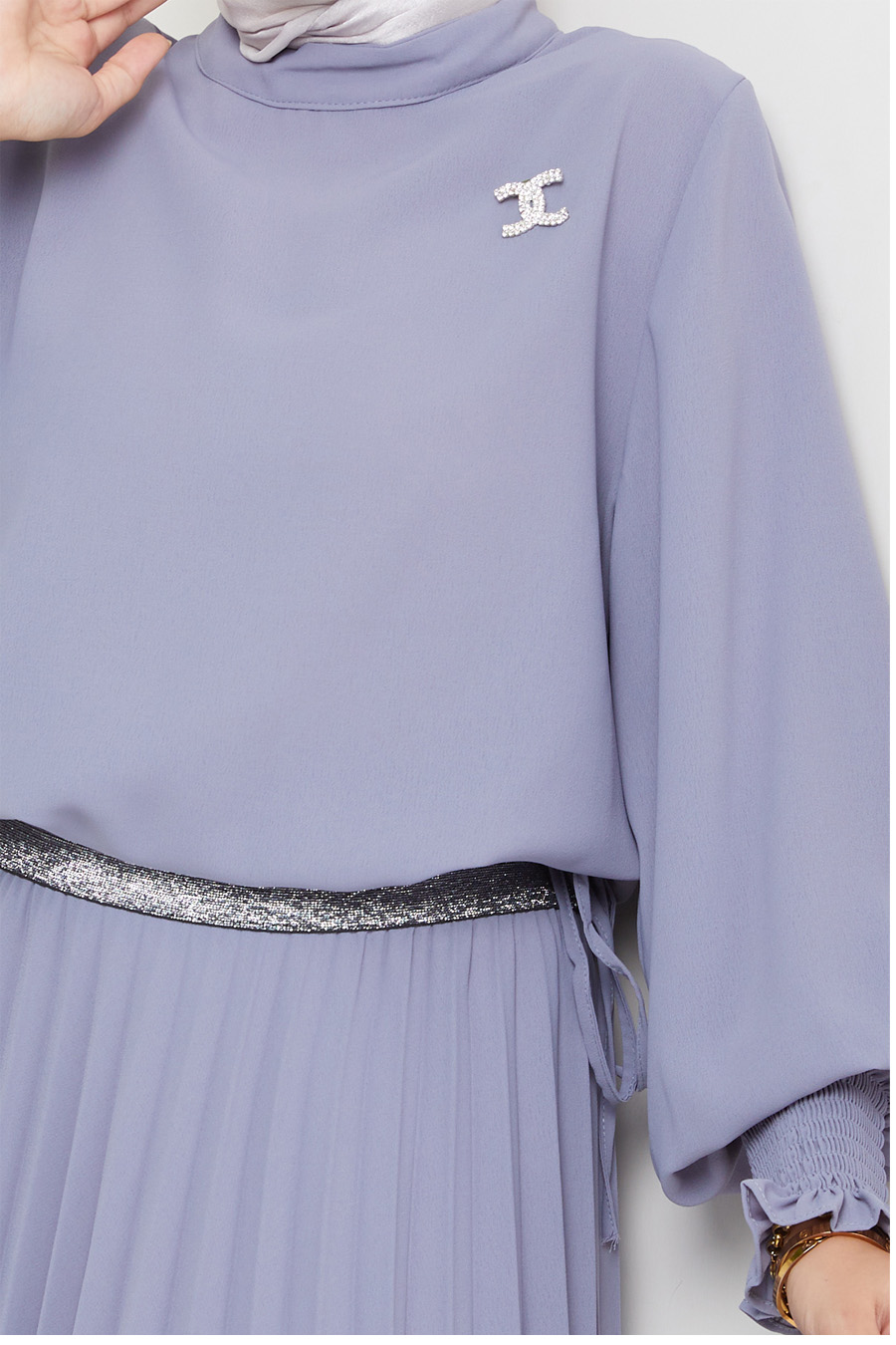 GREY TUNIC AND SKIRT SUIT