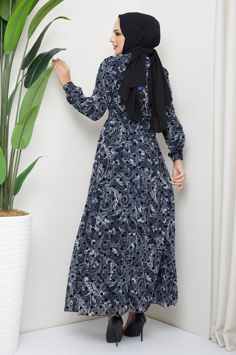 GREY PATTERNED DRESS 