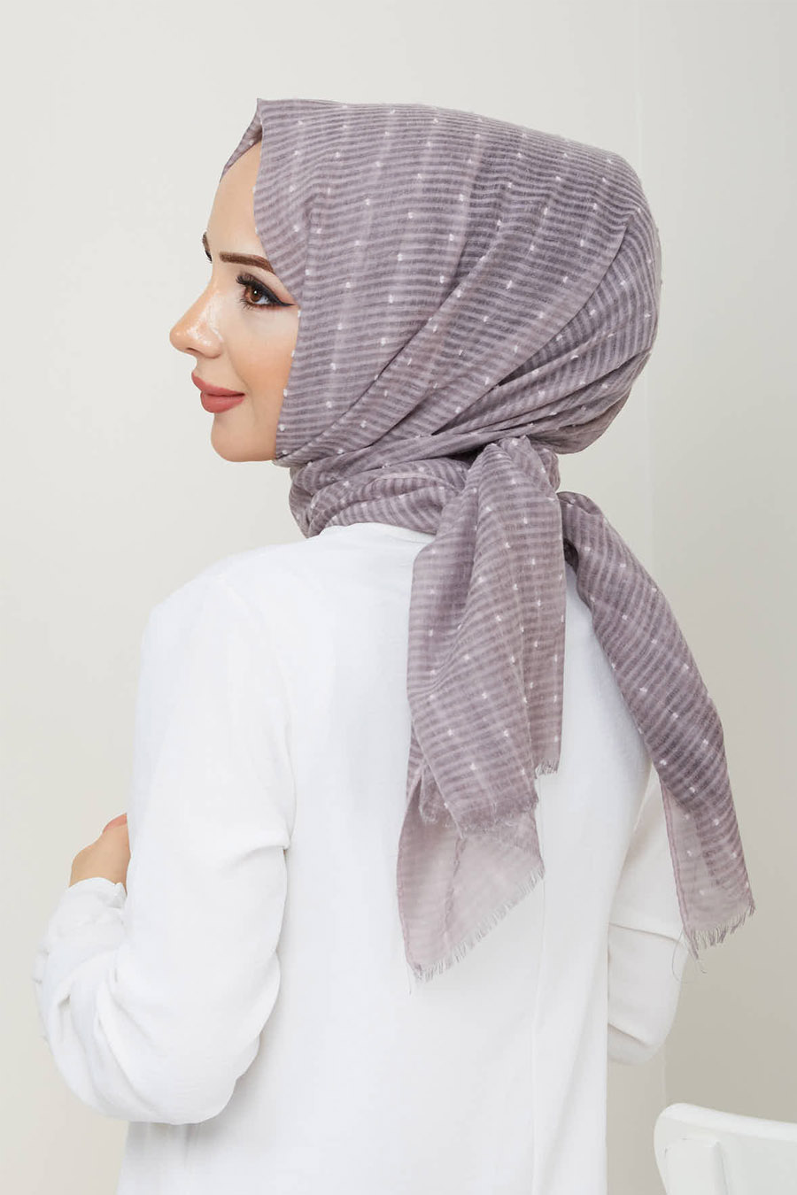 GREY  - SHAWL