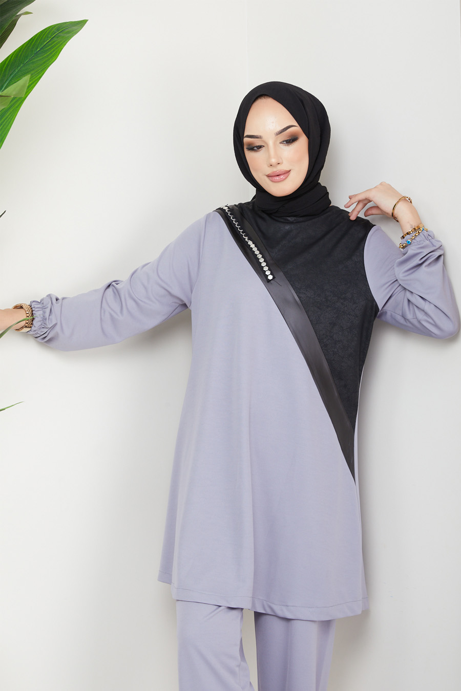 GREY TUNIC AND PANT SUIT 