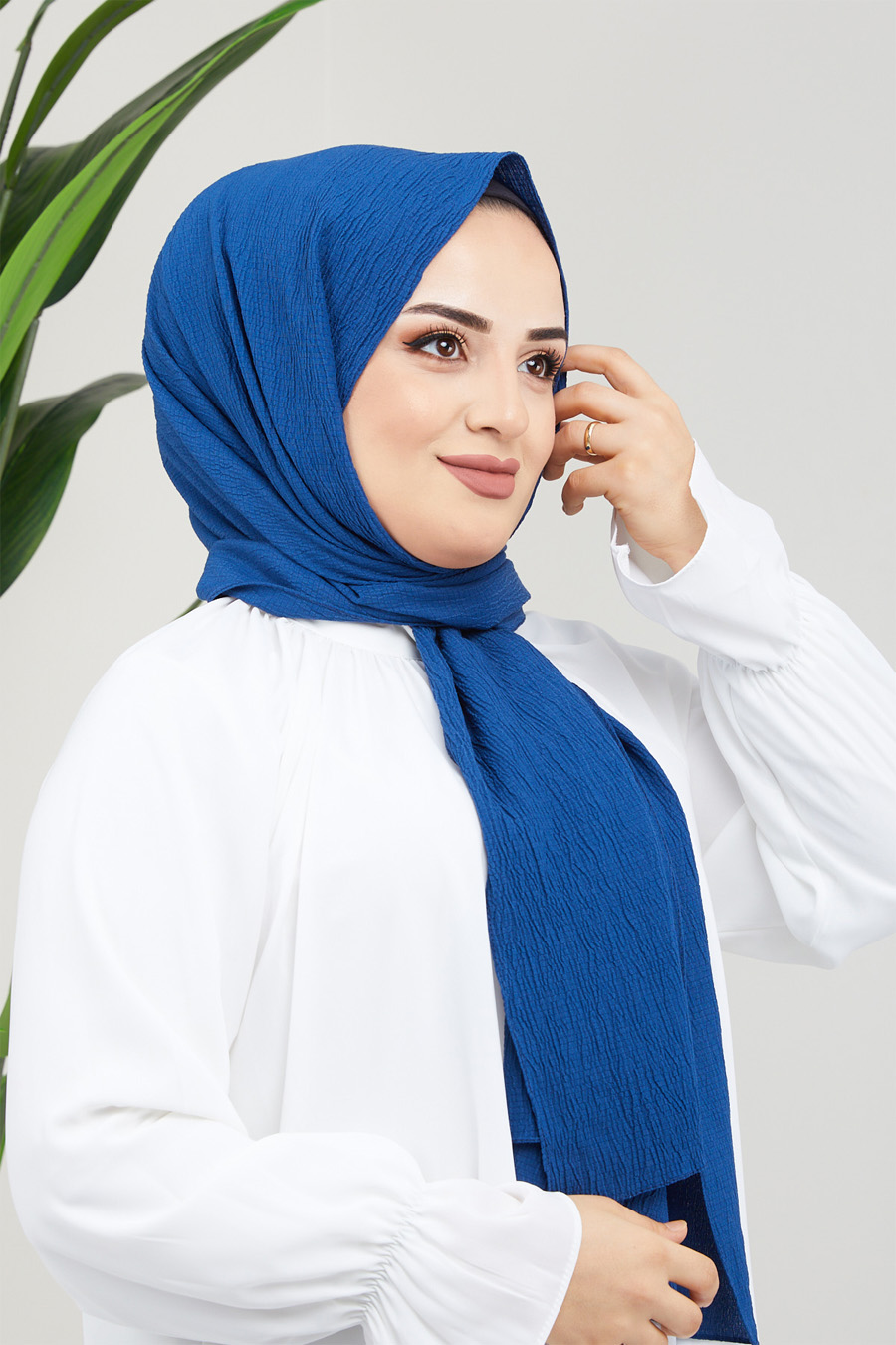 INDIGO -  SHAWL