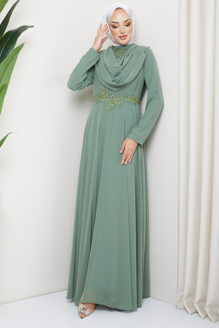 GREEN  - LACE DETAILED EVENING DRESS