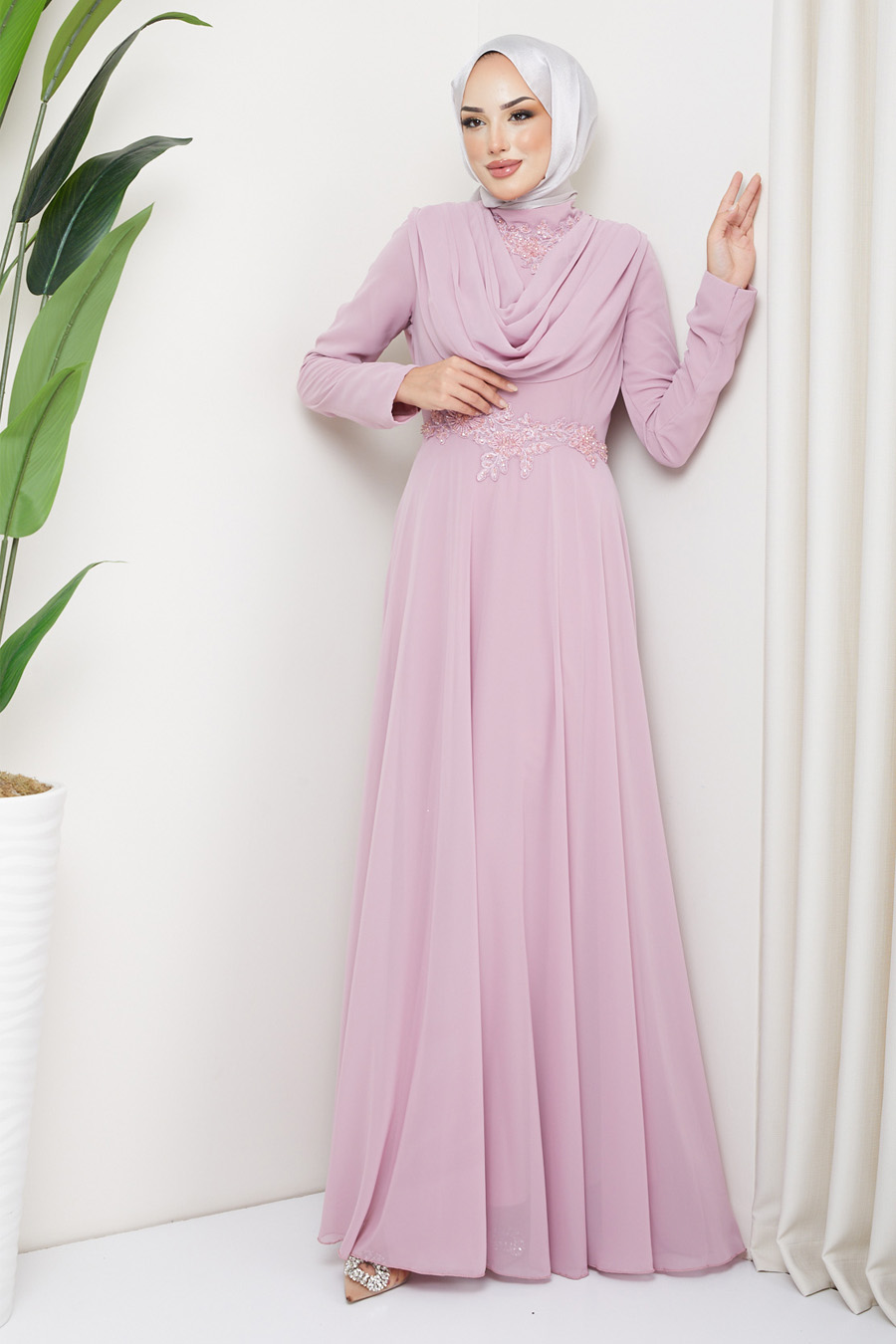 POWDER PINK - LACE DETAILED EVENING DRESS