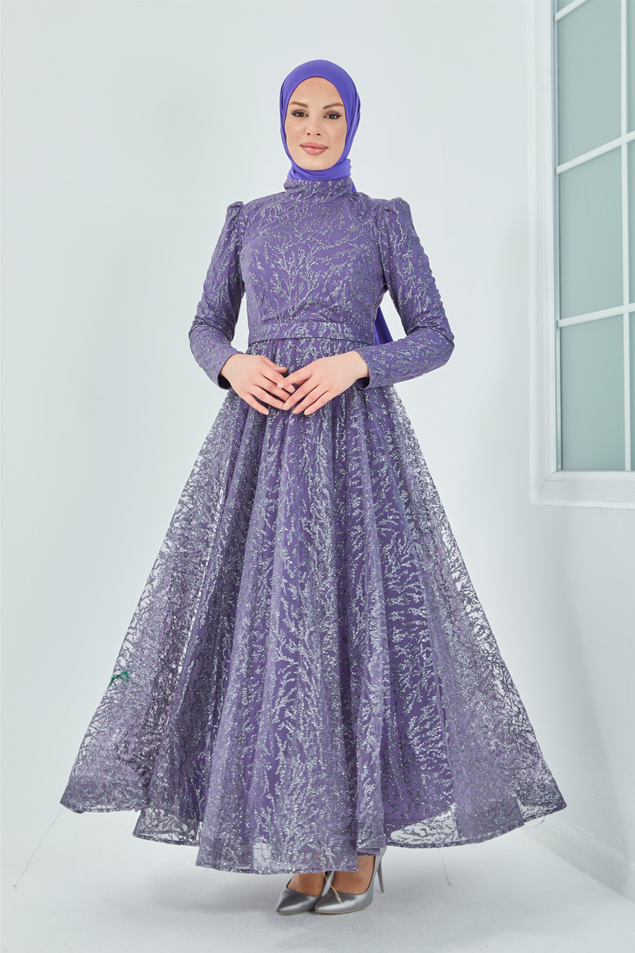 SILVERY LILA EVENING DRESS  