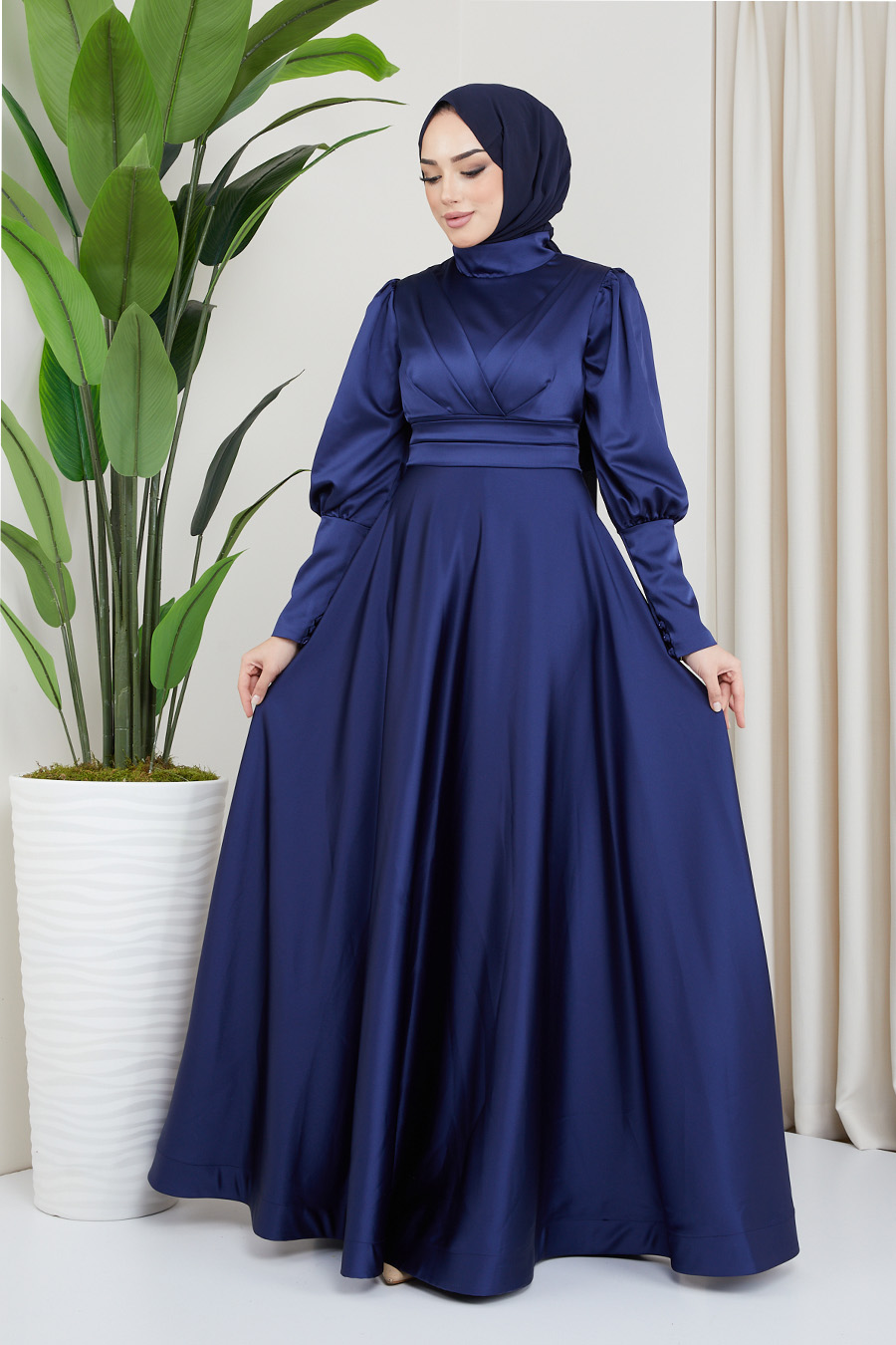 NAVY BLUE EVENING DRESS  