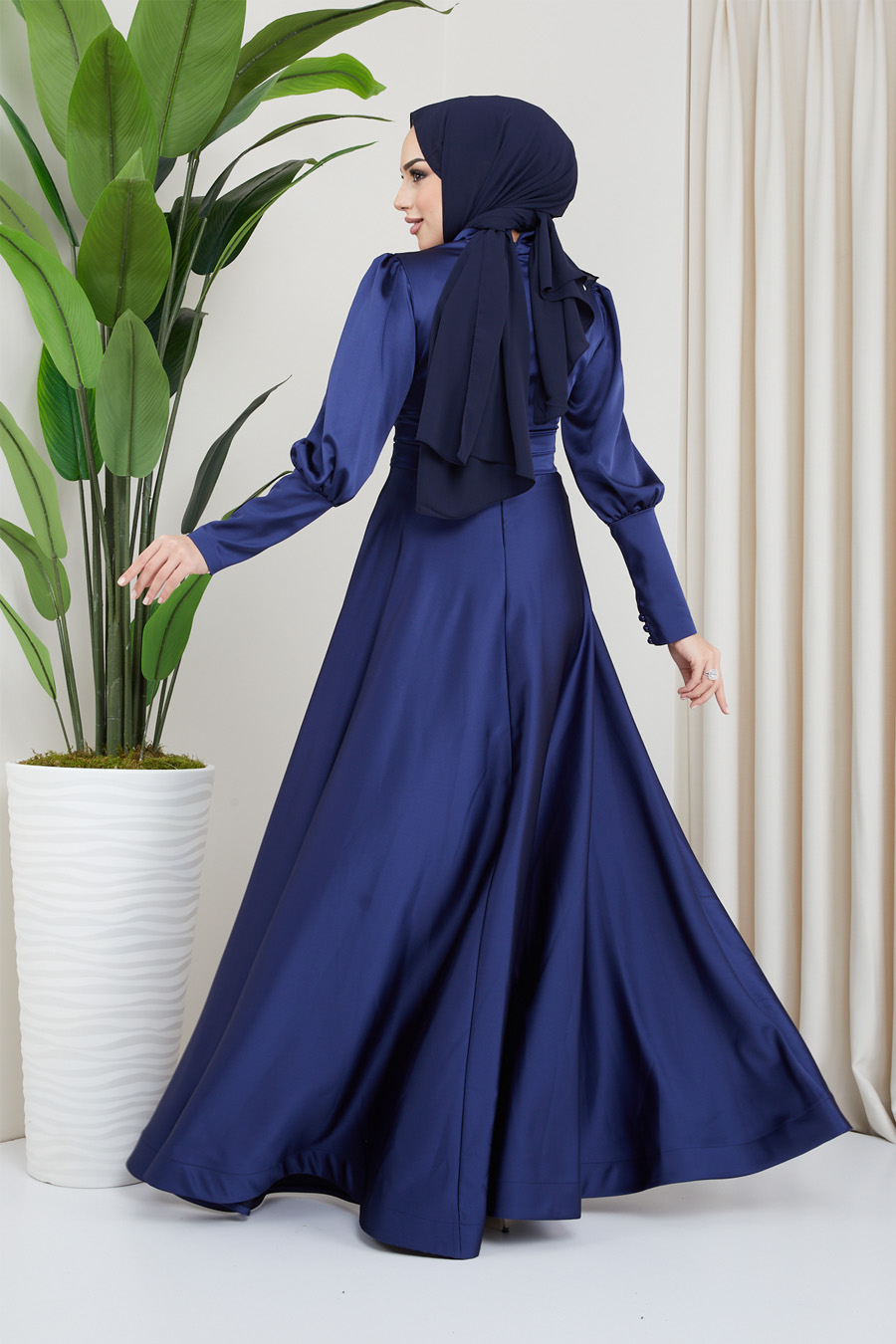 NAVY BLUE EVENING DRESS  