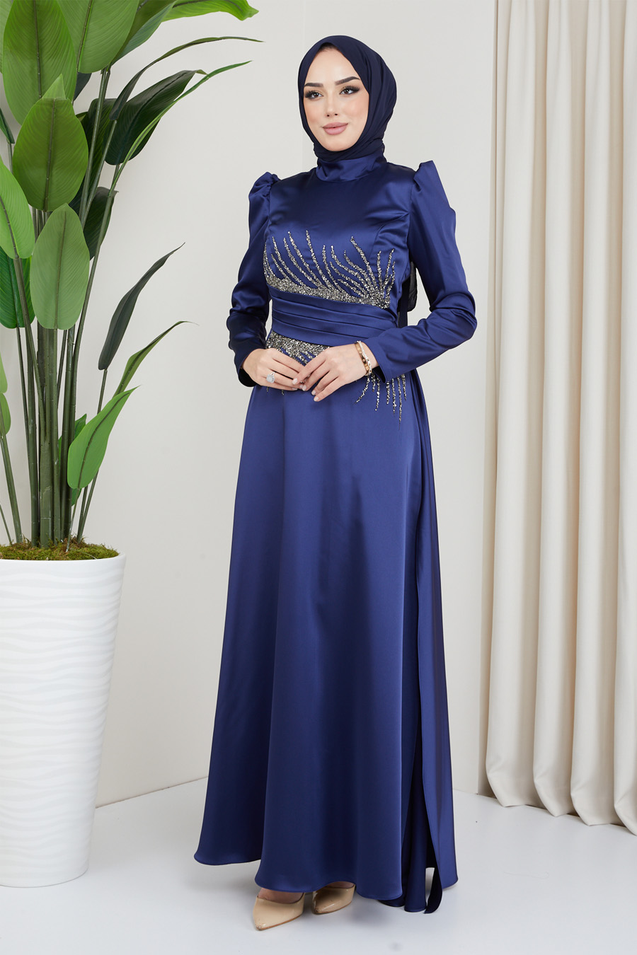 NAVY BLUE EVENING DRESS  