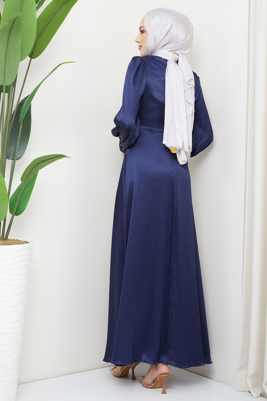 NAVY BLUE EVENING DRESS  