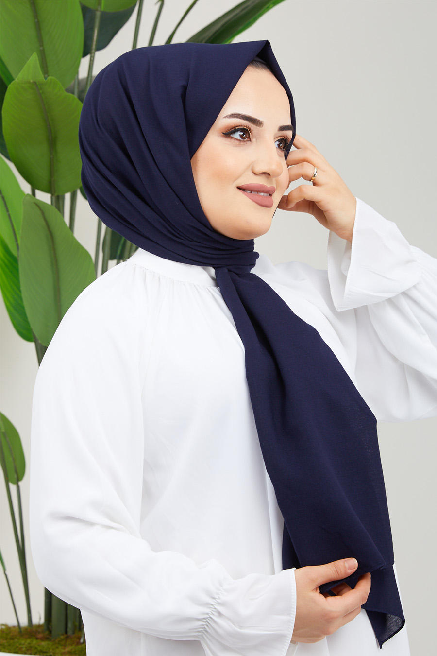 NAVY BLUE  -  SHAWL