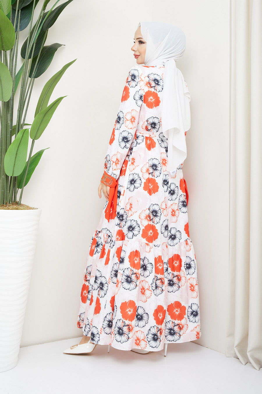 ORANGE  FLOWER  PATTERNED  - DRESS