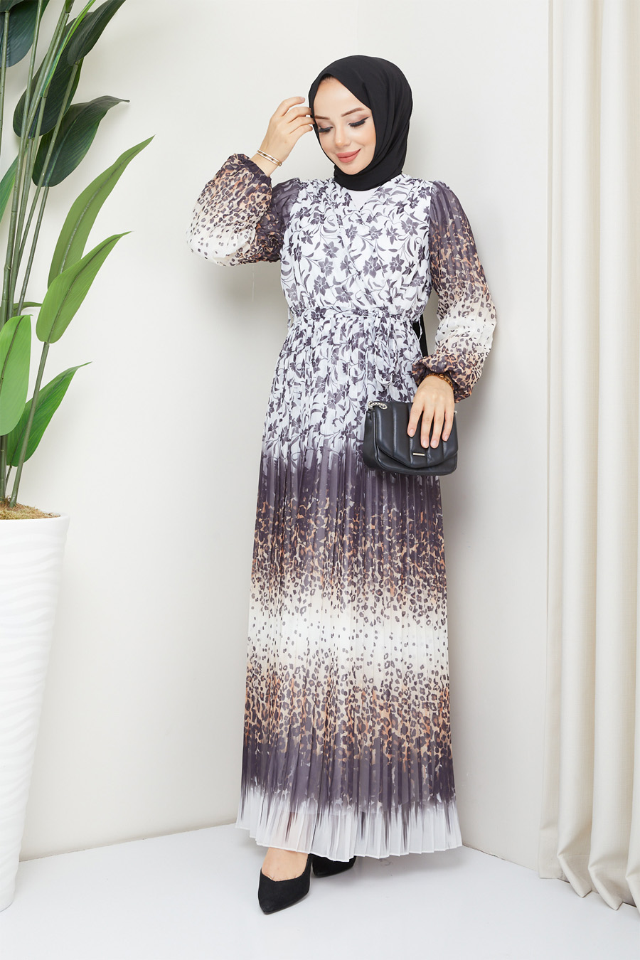 PATTERNED BLACK  DRESS