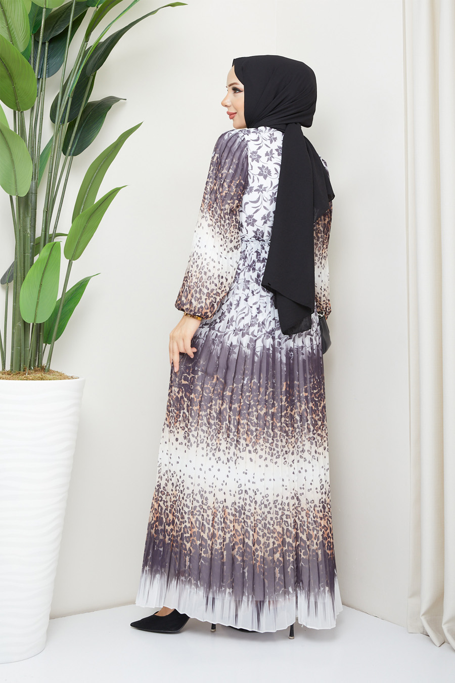 PATTERNED BLACK  DRESS