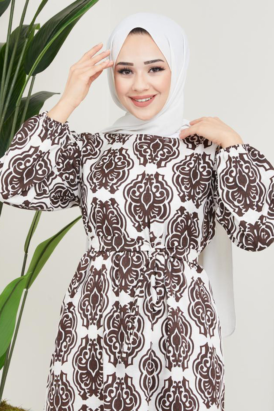PATTERNED BROWN DRESS