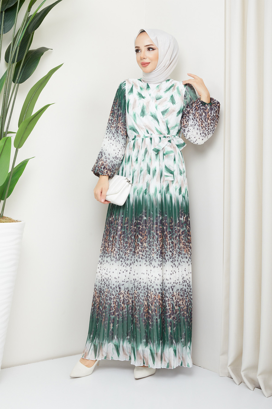 PATTERNED GREEN   DRESS