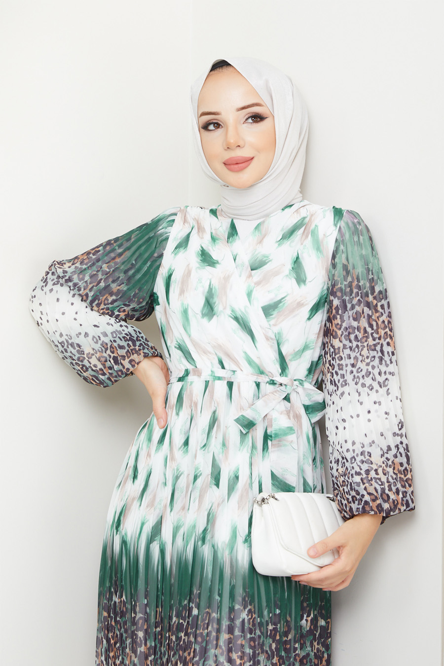 PATTERNED GREEN   DRESS