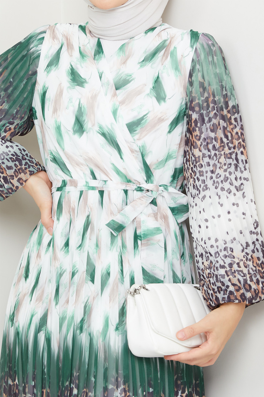 PATTERNED GREEN   DRESS