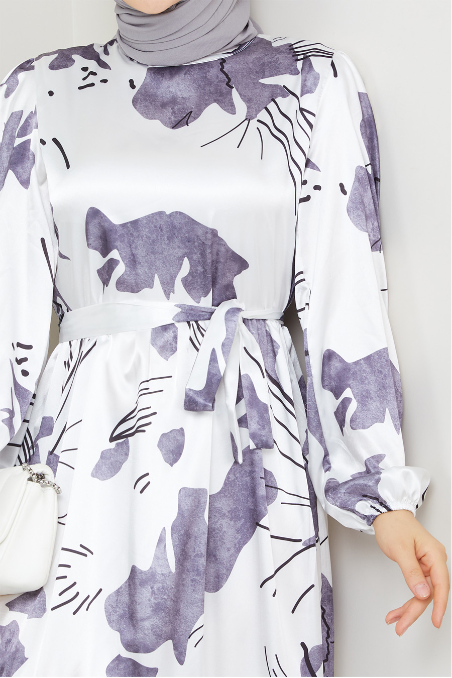  PATTERNED GREY DRESS 