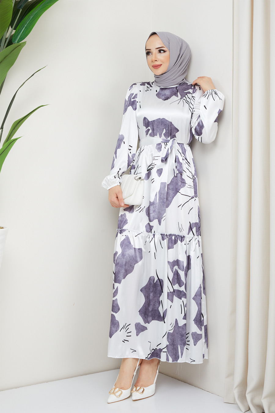  PATTERNED GREY DRESS 