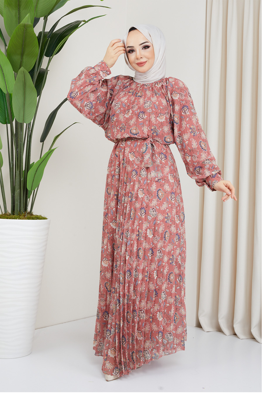 FLOWER PATTERNED POWDER PINK DRESS