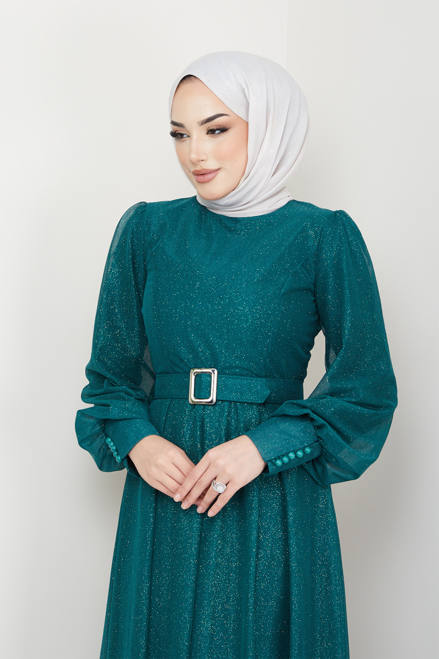 GREEN EVENING DRESS   GREEN EVENING DRESS