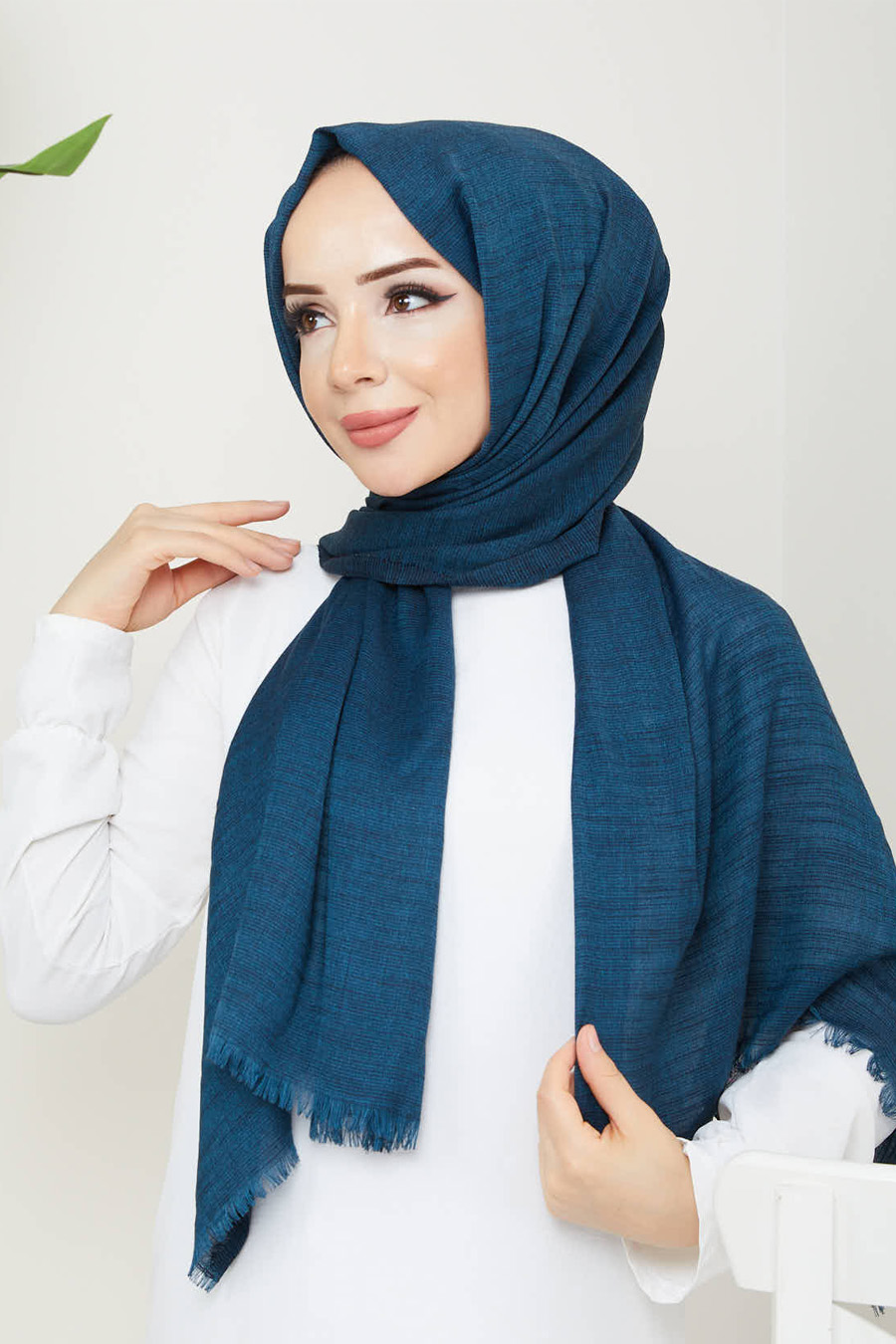 PETROLEUM BLUE - SHAWL PETROLEUM BLUE - SHAWL