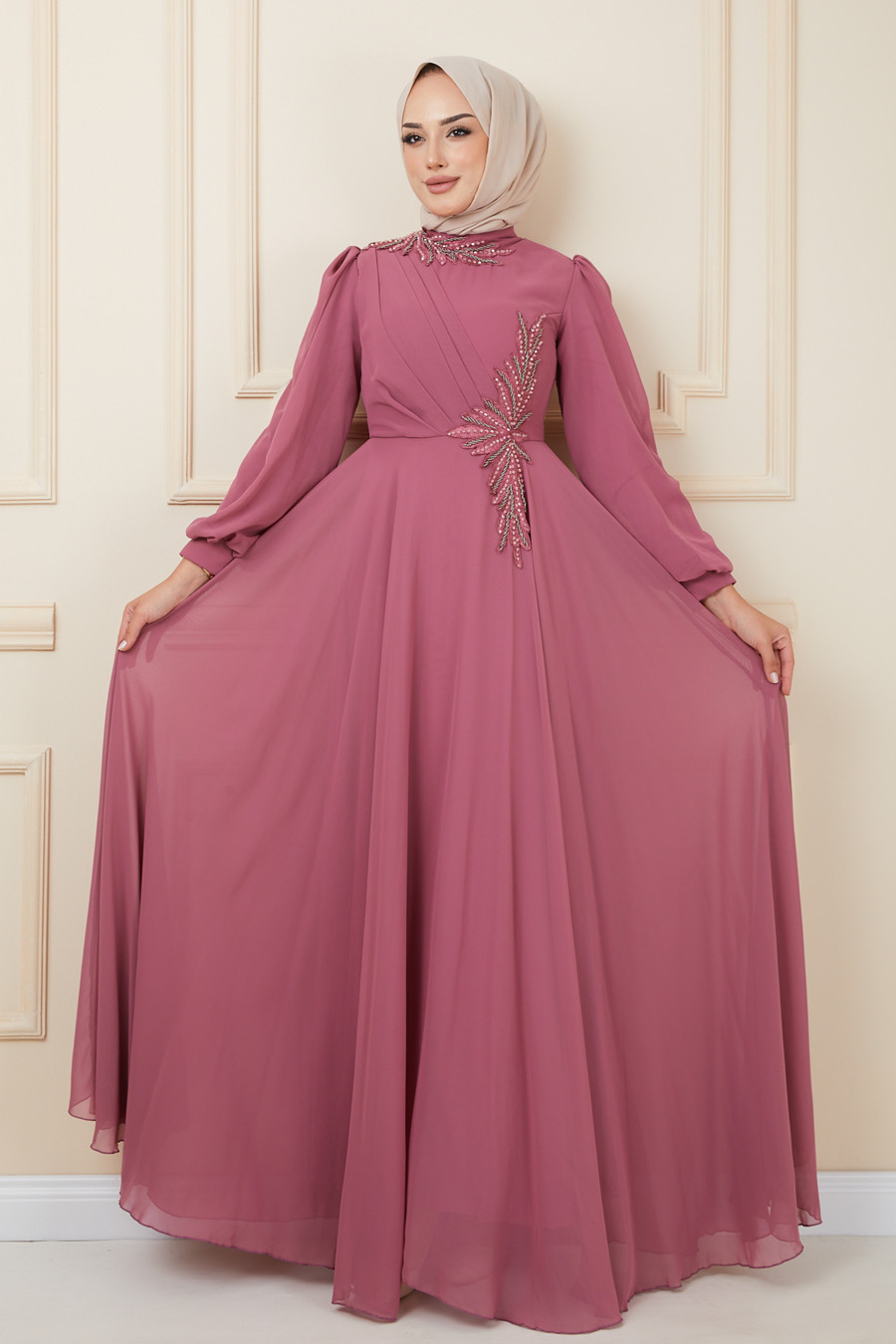PINK EVENING DRESS  